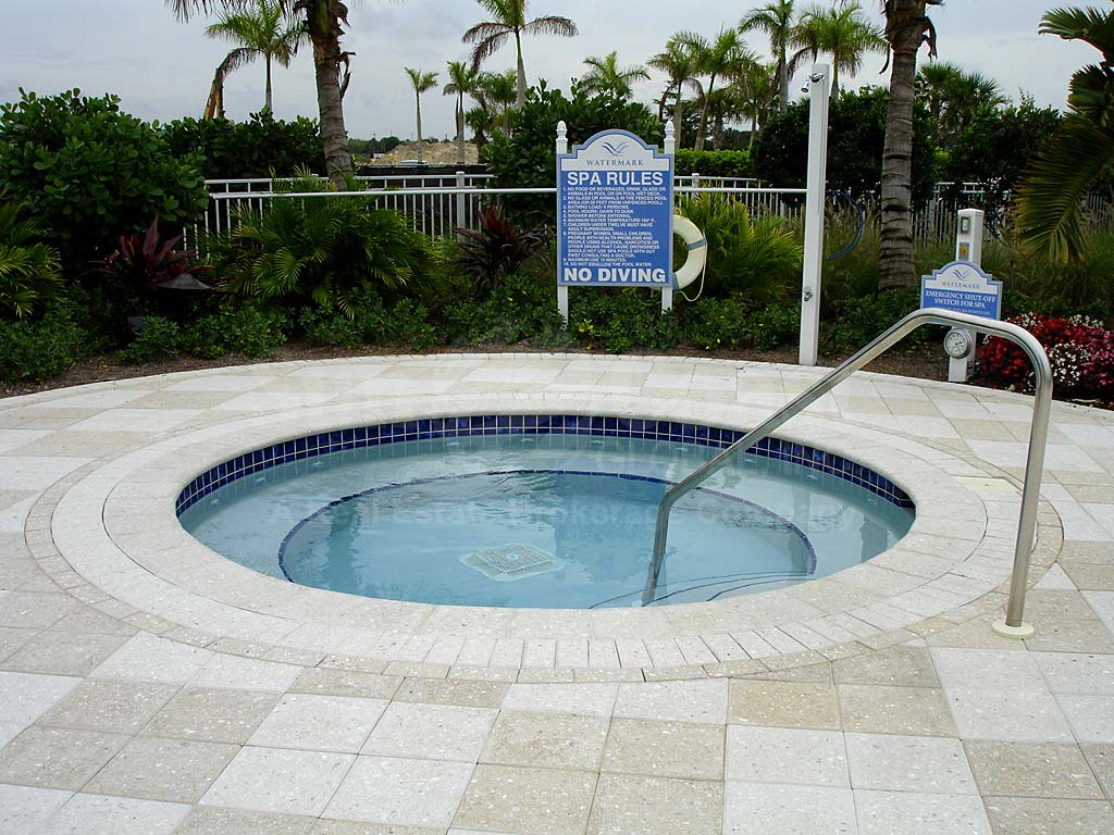 Watermark Community Pool and Hot Tub